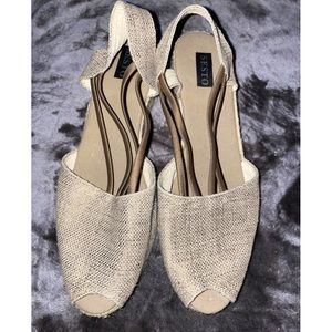 SESTO MEUCCI Women’s Open-Toed Wedged Sandal